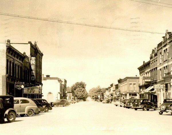 Reed Theatre - Old Photo